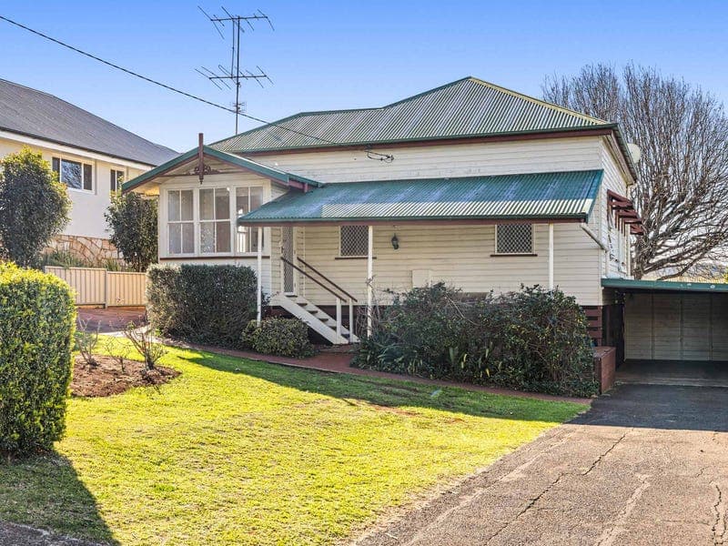 107 Long Street, South Toowoomba — photo 1 of 5