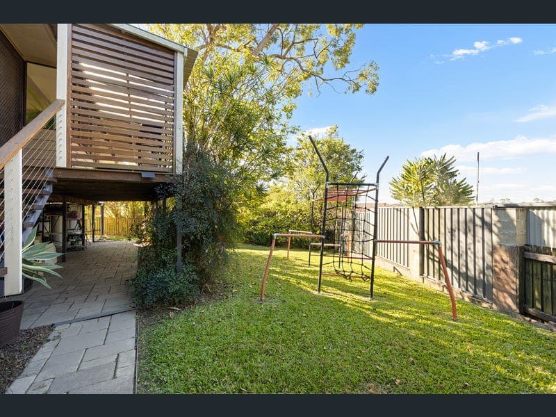 1 Harans Street, Jamboree Heights — photo 1 of 5
