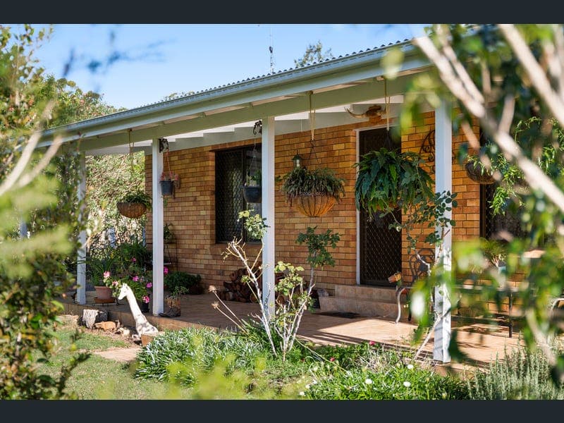 49 Albert Street, Crows Nest — photo 1 of 5