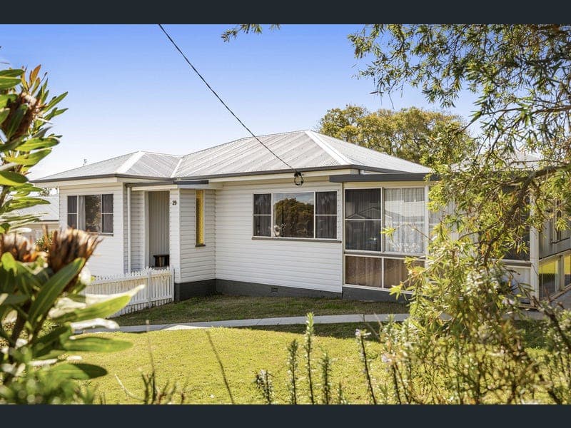 29 Drummond Street, Rangeville — photo 1 of 5