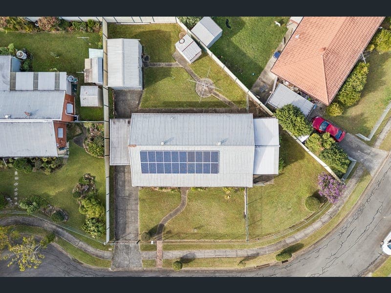 9 Carbeen Court, Logan Central — photo 1 of 5