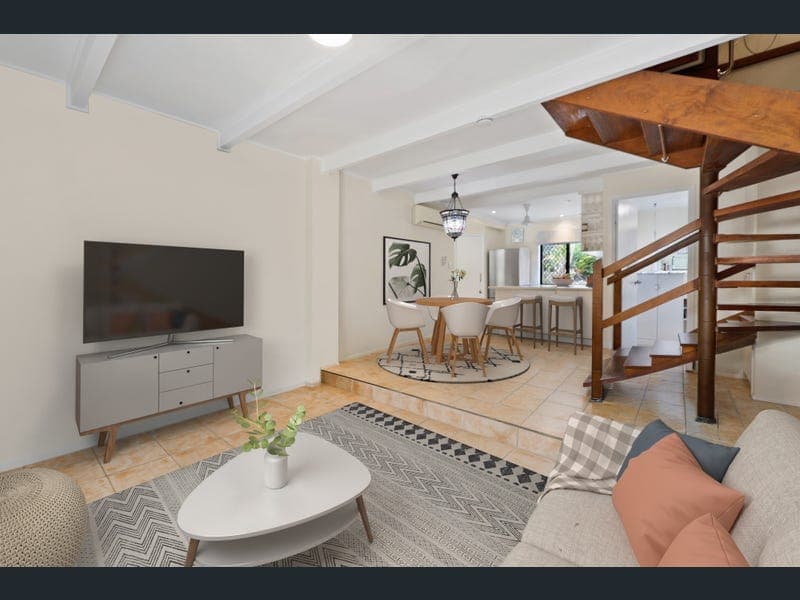 9 Gladstone Street, Eimeo — photo 1 of 5