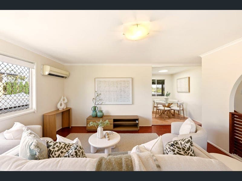 10 Toormore Street, Bracken Ridge — photo 1 of 5