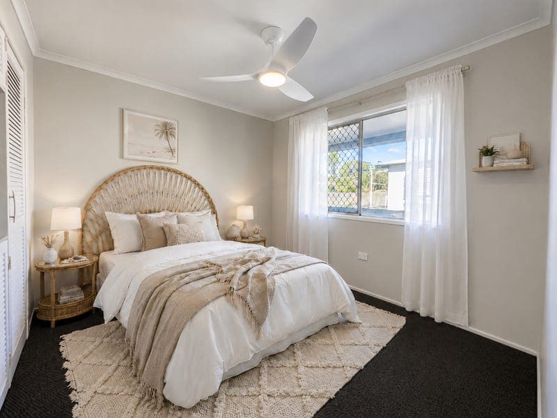 37 Waterson Drive, Sun Valley — photo 1 of 5
