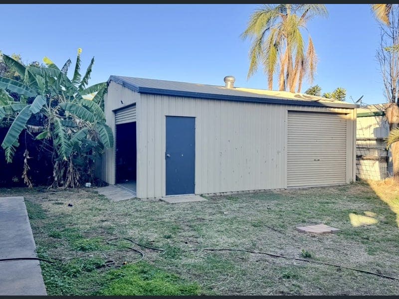 10 FLIGHT Drive, Moranbah — photo 1 of 5