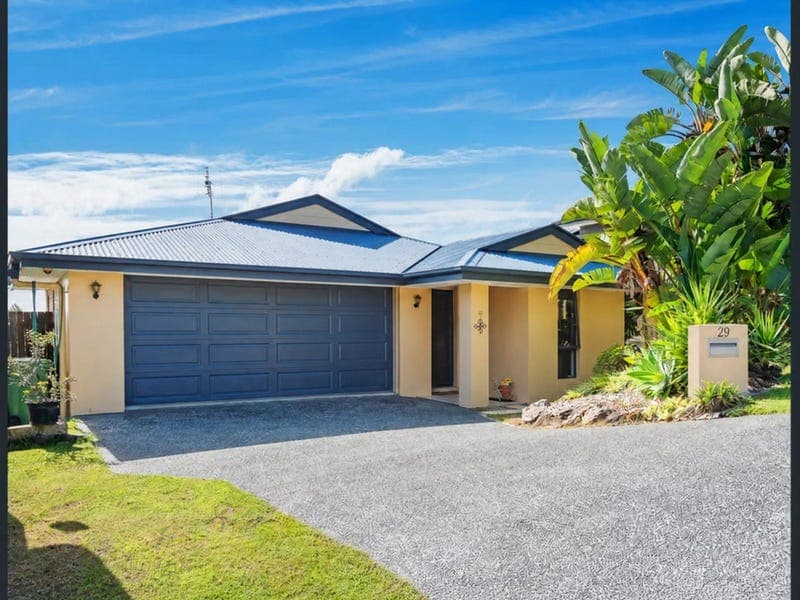 29 Diamantina Circuit, Pacific Pines — photo 1 of 5