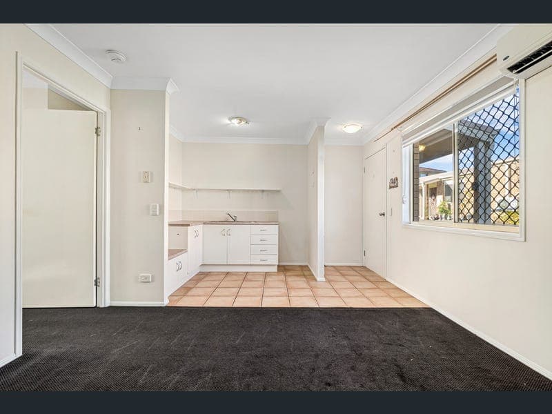 9/145 Fryar Road, Eagleby — photo 1 of 5