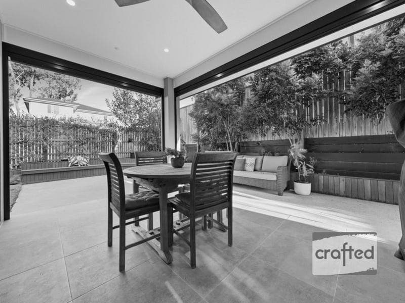 1 Beneton Court, Heathwood — photo 1 of 5