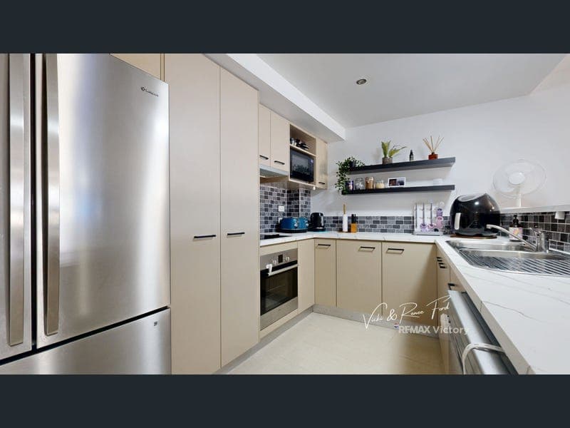 6/12 Edward Street, Caboolture — photo 1 of 5