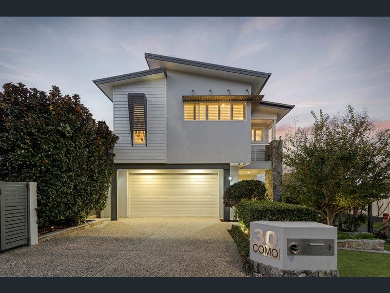 30 Como Street, Ormiston — photo 1 of 5