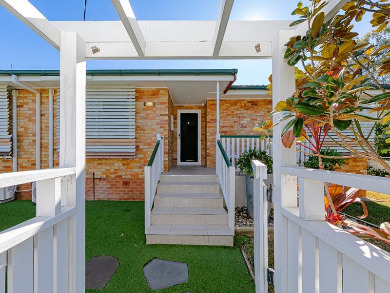 1 Newbery Street, Newmarket — photo 1 of 5