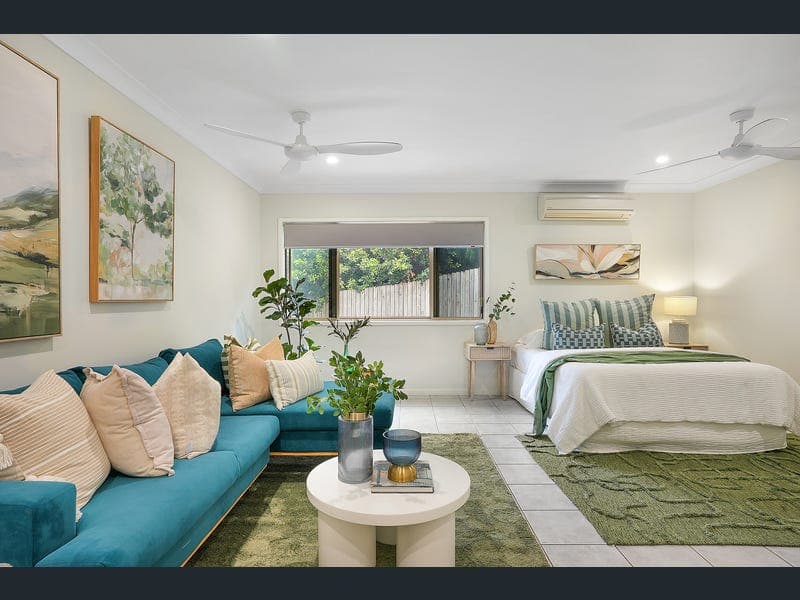 74 Yarrawonga Drive, Castle Hill — photo 1 of 5