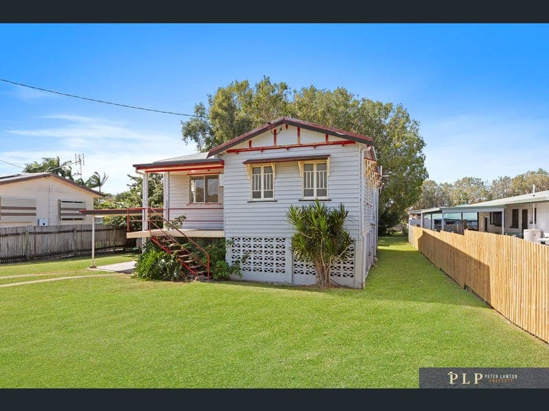 28 Field Street, Bowen — photo 1 of 5