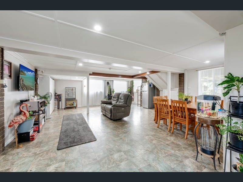 13 Stuart Street, Monto — photo 1 of 5