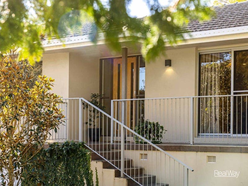 15 Sidney Street, North Toowoomba — photo 1 of 5