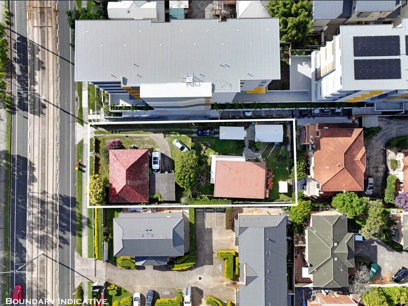 200 & 200a Queen Street, Southport — photo 1 of 5