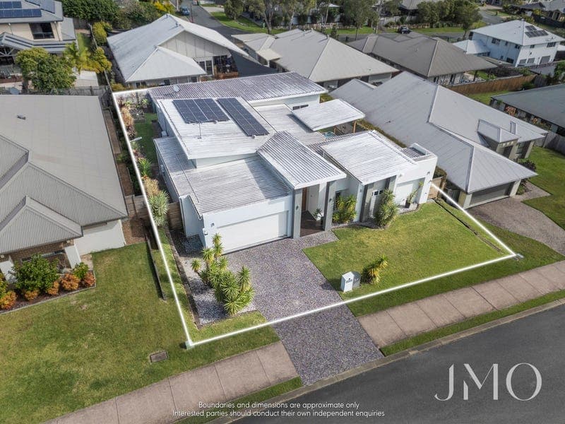 37 Kilkivan Drive, Ormeau — photo 1 of 5