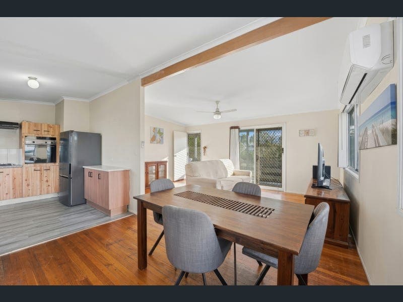 32 Mark Street, Morayfield — photo 1 of 5