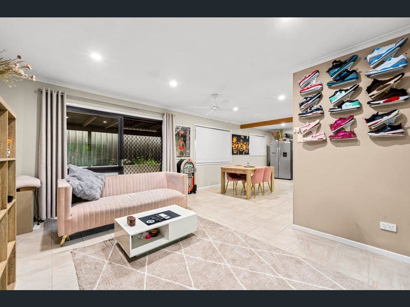 5 Sasa Place, Runcorn — photo 1 of 5