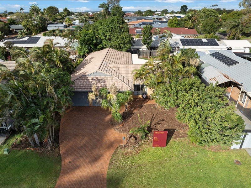 10 Nottingham Drive, Victoria Point — photo 1 of 5