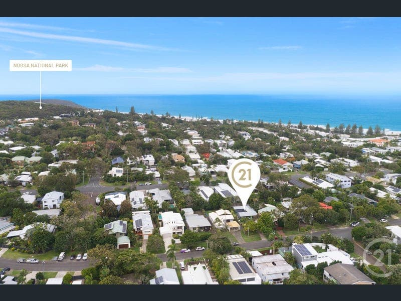 44 Weyba Street, Sunshine Beach — photo 1 of 5