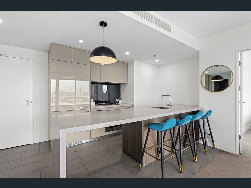 1302/855 Stanley Street, Woolloongabba — photo 1 of 5