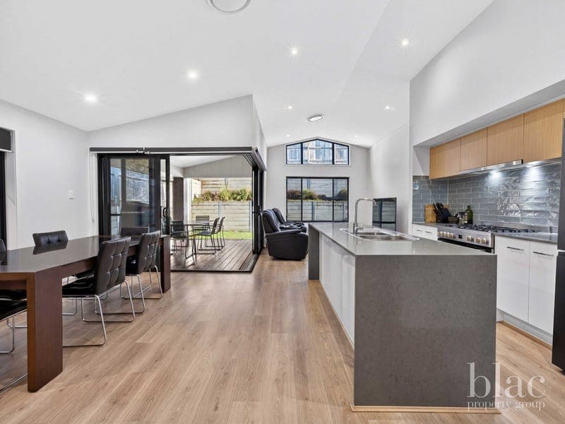 17 Cambridge Way, Ripley — photo 1 of 5