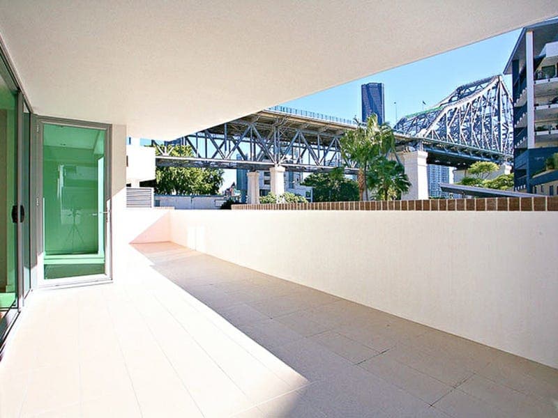 2111/25 Anderson Street, Kangaroo Point — photo 1 of 5