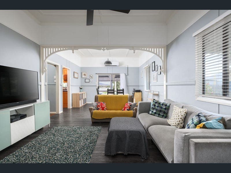 12 King Street, Gympie — photo 1 of 5