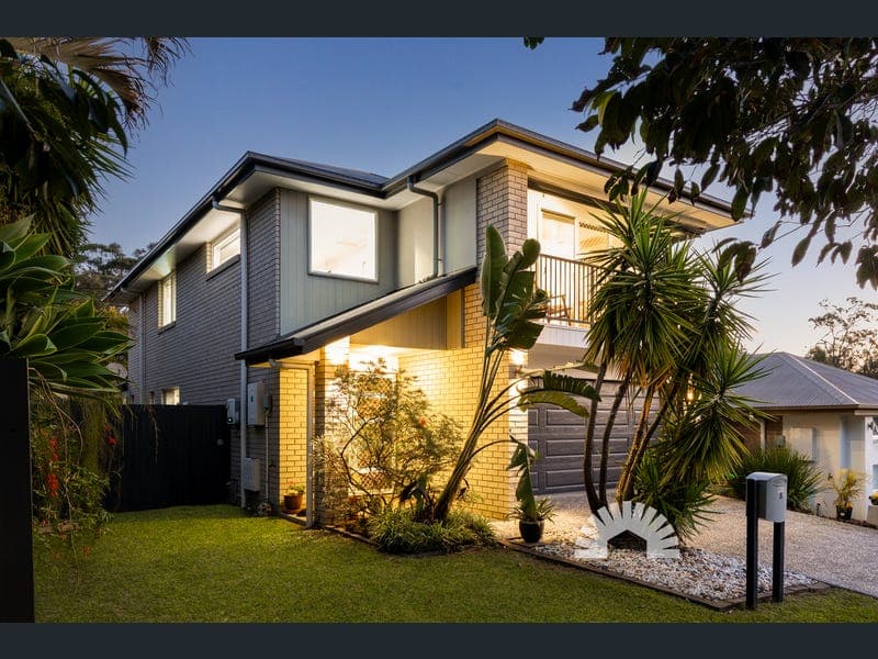 5 Serene Circuit, Narangba — photo 1 of 5
