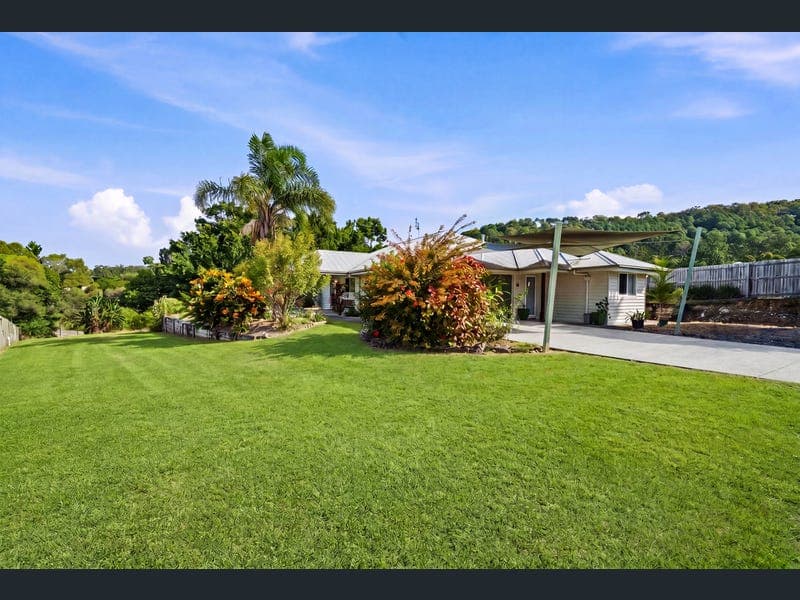 8 Bark Court, Maudsland — photo 1 of 5