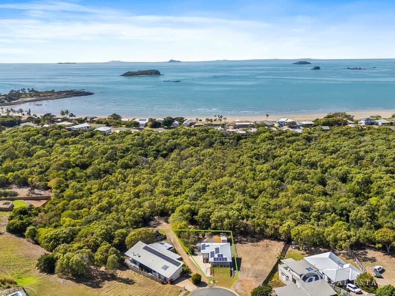 12 Brahminy Place, Zilzie — photo 1 of 5