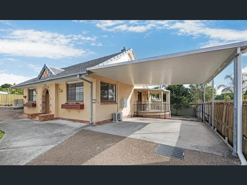141 Gowan Road, Sunnybank Hills — photo 1 of 5