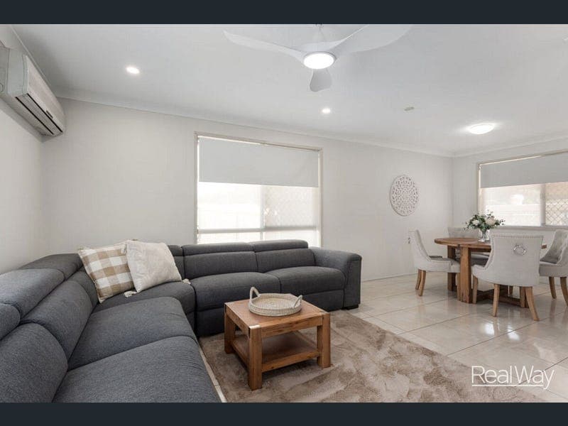 27 Blenheim Crescent, Yamanto — photo 1 of 5
