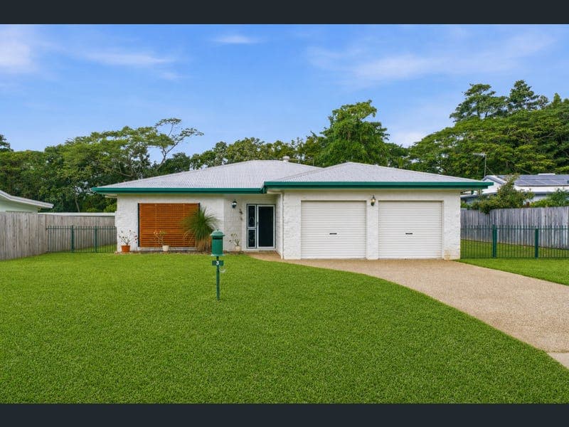 3 Bolwarra Close, Redlynch — photo 1 of 5