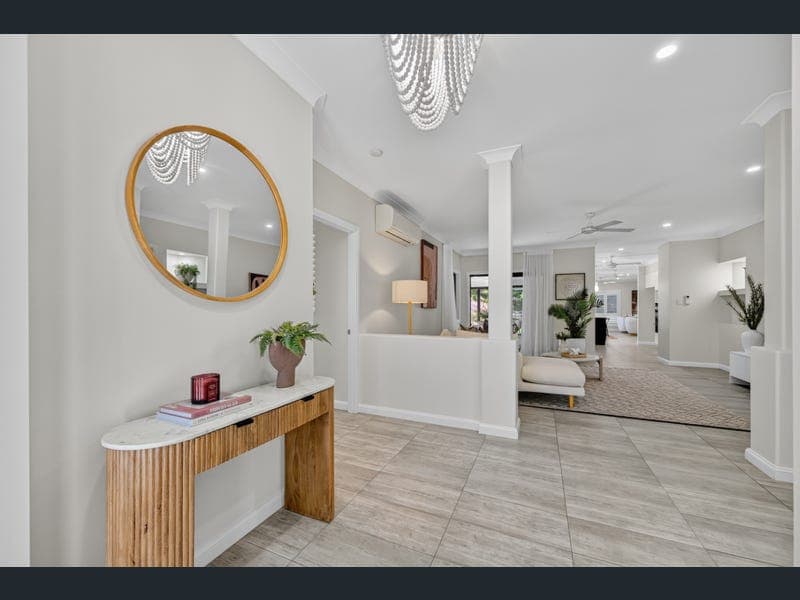 2 Rosedale Court, Annandale — photo 1 of 5