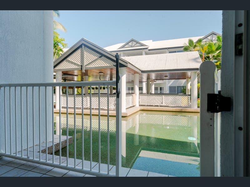 110/219-225 McLeod St, Cairns North — photo 1 of 5