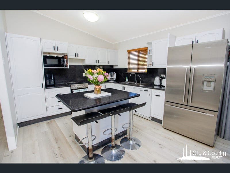 10 Morotai Street, Mount Isa — photo 1 of 5
