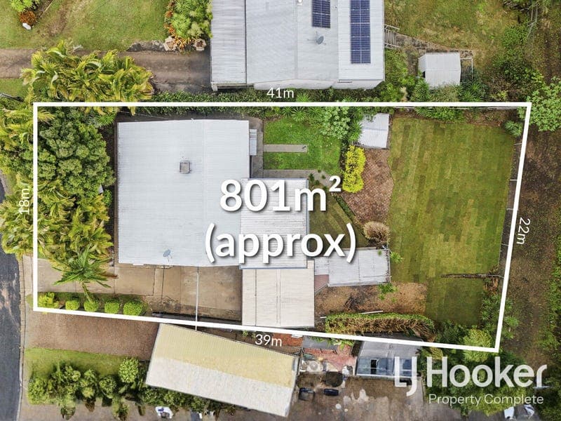 7 Lakeside Court, Beaudesert — photo 1 of 5