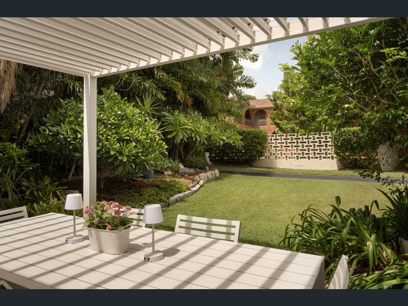 21 Abbott Street, New Farm — photo 1 of 5