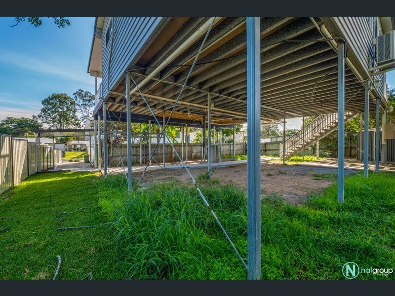 26A Mackellar Drive, Boronia Heights — photo 1 of 5