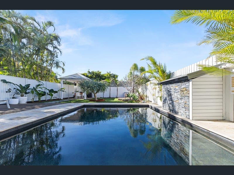 44 Palmtree Avenue, Scarborough — photo 1 of 5