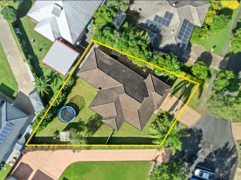 6 Santa Ana Court, Beerwah — photo 1 of 5