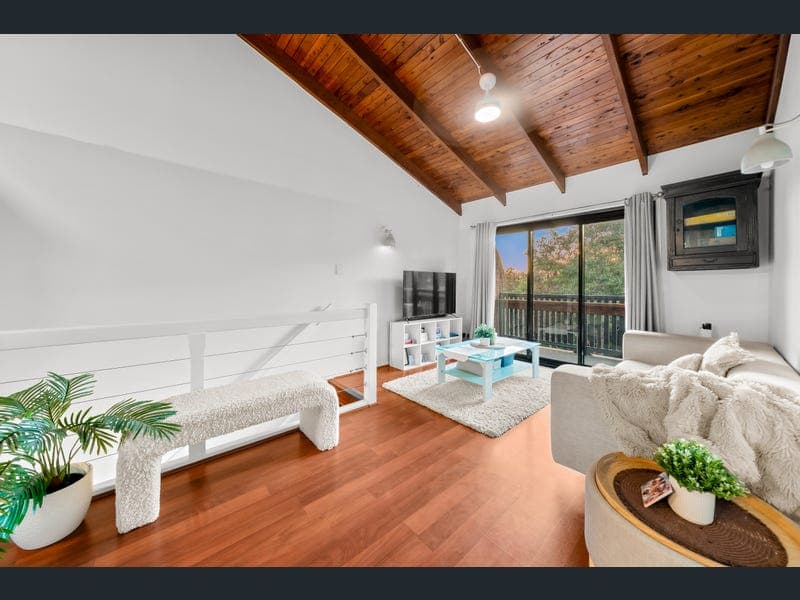 3/394 Chatswood Road, Shailer Park — photo 1 of 5