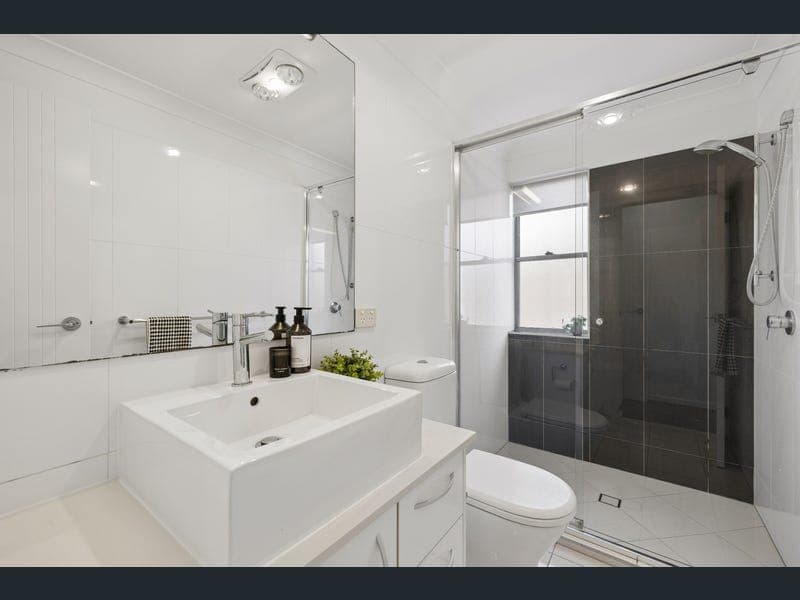 5/47 Kates Street, Morningside — photo 1 of 5