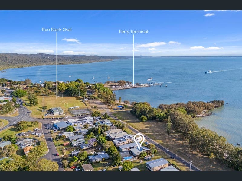 18 Oxley Parade, Dunwich — photo 1 of 5