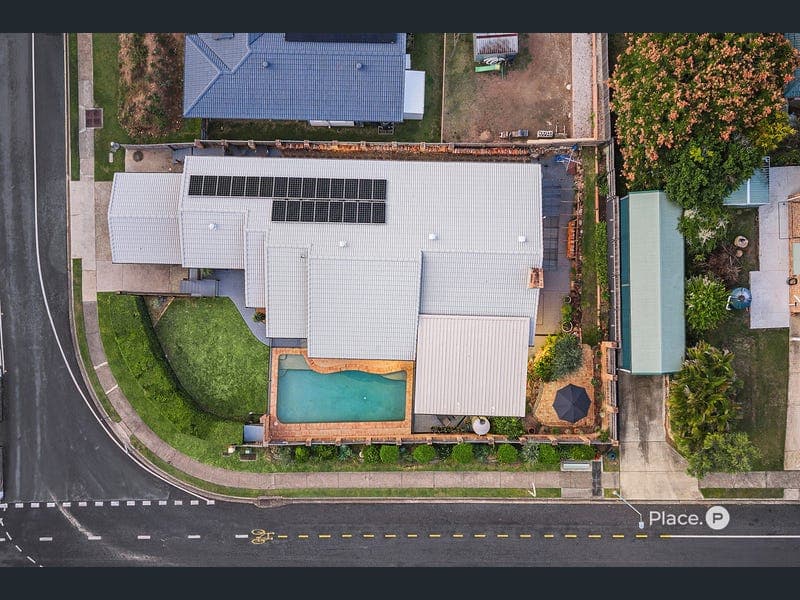 99 Jagora Drive, Albany Creek — photo 1 of 5