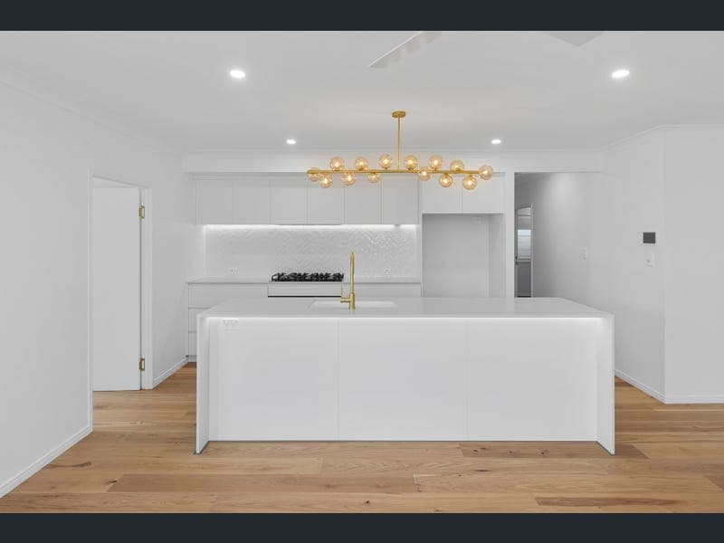 9 New Road, Ripley — photo 1 of 5