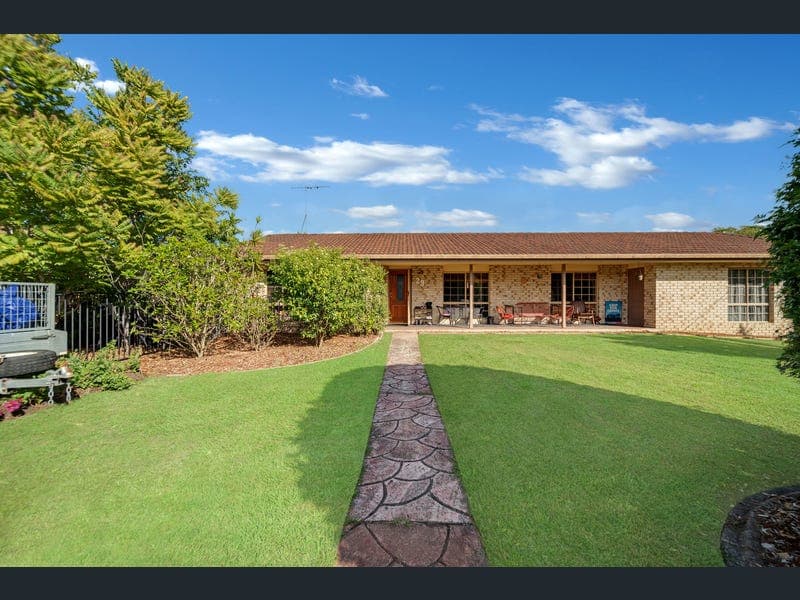 29 Silkwood Street, Capalaba — photo 1 of 5