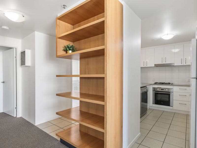 1402/361 Turbot Street, Spring Hill — photo 1 of 3